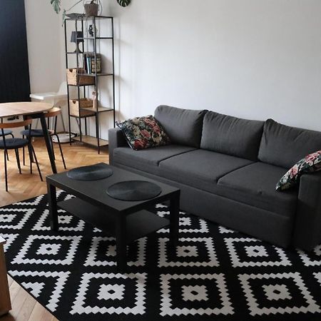 Ohmyhome - Plac Pieciu Rogow - Centrum Varsavia Esterno foto