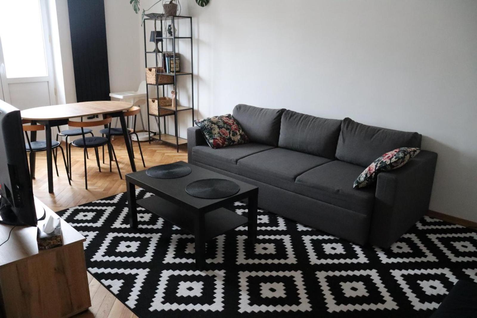 Ohmyhome - Plac Pieciu Rogow - Centrum Varsavia Esterno foto