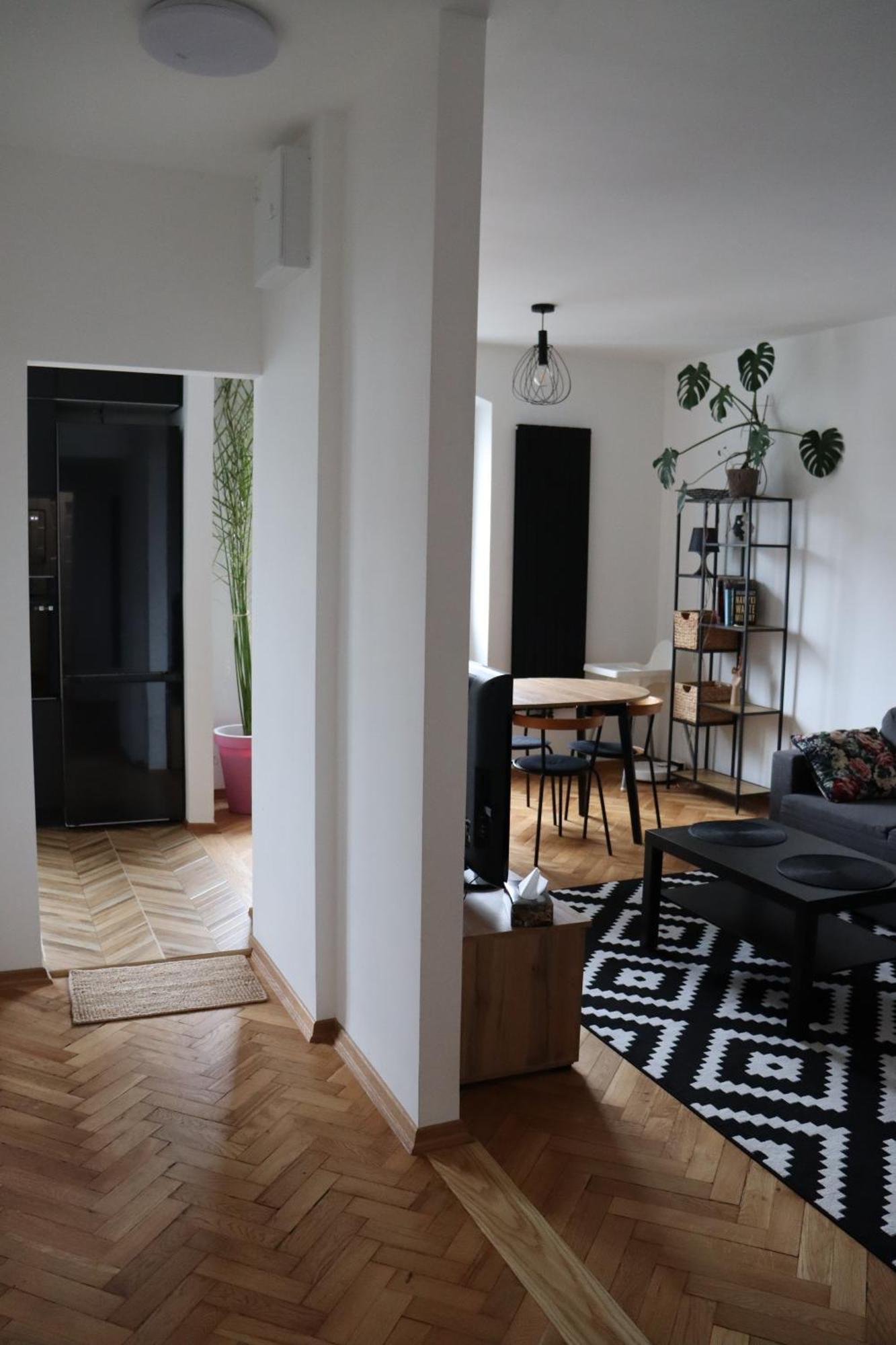 Ohmyhome - Plac Pieciu Rogow - Centrum Varsavia Esterno foto